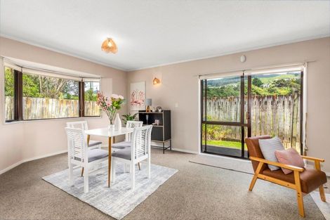 Photo of property in 41a Duncan Street, Tawa, Wellington, 5028