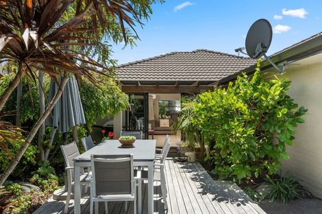 Photo of property in 31 Montego Drive, Papamoa Beach, Papamoa, 3118