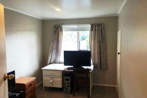 Photo of property in 64 Forest Lake Road, Forest Lake, Hamilton, 3200