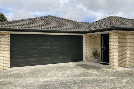 Photo of property in 99a Bolton Street, Blockhouse Bay, Auckland, 0600