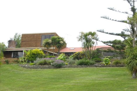 Photo of property in 1 Clayden Drive, Gulf Harbour, Whangaparaoa, 0930