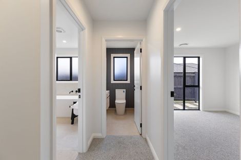 Photo of property in 105 Freedom Drive, Kelvin Grove, Palmerston North, 4470