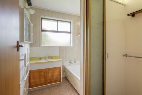 Photo of property in 2 Anzac Road, Otaki, 5512