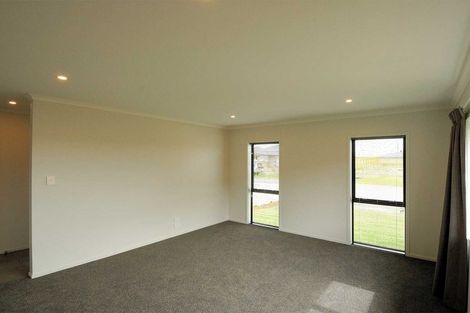 Photo of property in 10 Bethany Road, Rolleston, 7614