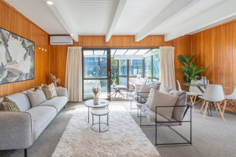 Photo of property in 3/179 Marine Parade, New Brighton, Christchurch, 8083