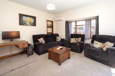 Photo of property in 53 Thackeray Place, Waltham, Christchurch, 8023