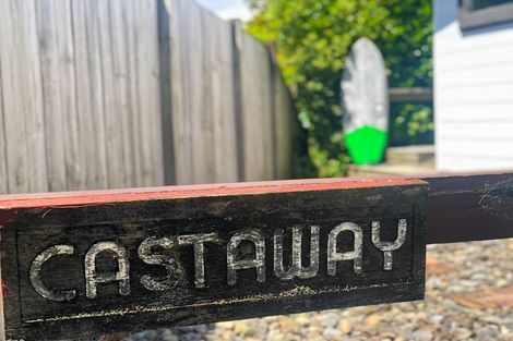 Photo of property in 36 William Street, Waikanae Beach, Waikanae, 5036