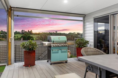 Photo of property in 111 Oteki Park Drive, Welcome Bay, Tauranga, 3112