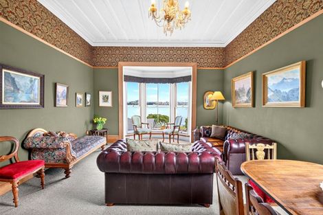 Photo of property in 16 Jubilee Avenue, Devonport, Auckland, 0624