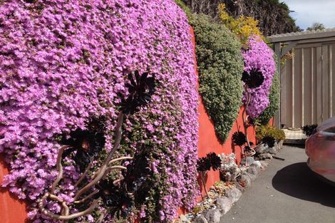 Photo of property in 8 Ocean View Terrace, Sumner, Christchurch, 8081