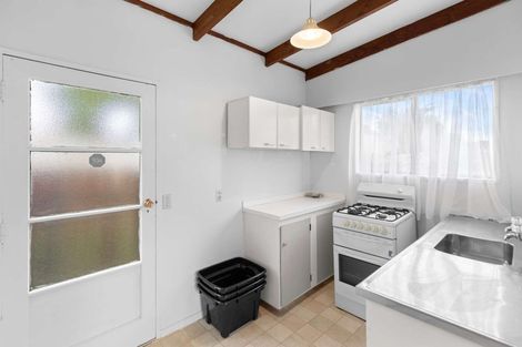 Photo of property in 77a Matai Street, Castlecliff, Whanganui, 4501