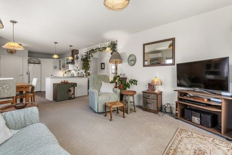 Photo of property in 11 Kamahi Crescent, Papamoa Beach, Papamoa, 3118