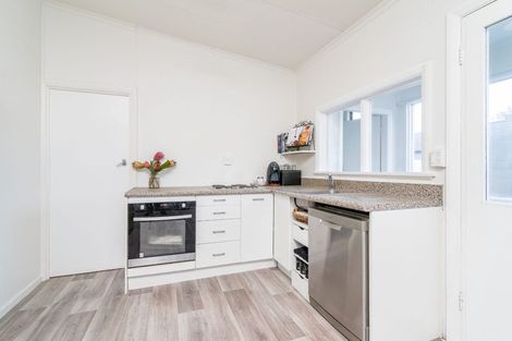 Photo of property in 96 Prince Albert Road, Saint Kilda, Dunedin, 9012