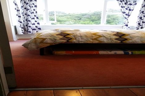 Photo of property in 75 Todman Street, Brooklyn, Wellington, 6021