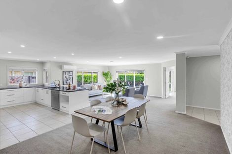 Photo of property in 1 Whitney Place, Rototuna North, Hamilton, 3210