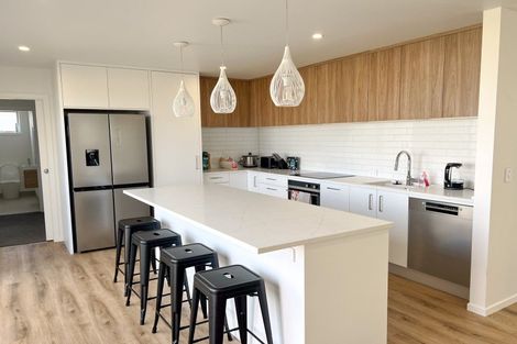 Photo of property in 162 Kupe Drive, Whitianga, 3510