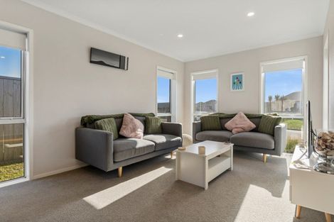 Photo of property in 6 Wahaika Way, Papamoa Beach, Papamoa, 3118