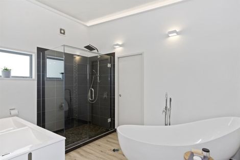 Photo of property in 11b Dickson Road, Papamoa Beach, Papamoa, 3118