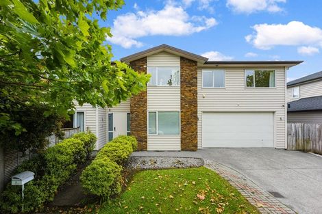 Photo of property in 1b Harrowglen Drive, Northcross, Auckland, 0632