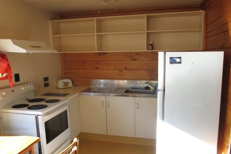 Photo of property in Te Awhina Apartments, 3/22 Sussex Street, Mount Cook, Wellington, 6021
