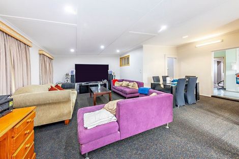 Photo of property in 32a Rosella Road, Mangere East, Auckland, 2024