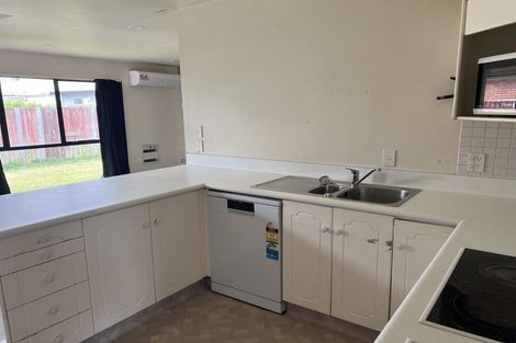 Photo of property in 162 Peverel Street, Riccarton, Christchurch, 8041