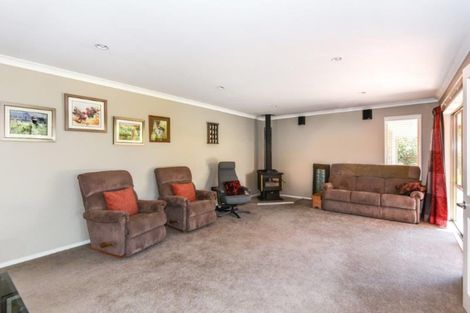 Photo of property in 8b Kowhai Drive, Darfield, 7510