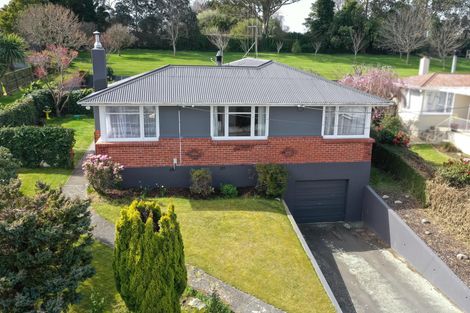 Photo of property in 18 Oxford Street, Holmes Hill, Oamaru, 9401