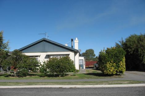 Photo of property in 52 Selwyn Street, Leeston, 7632