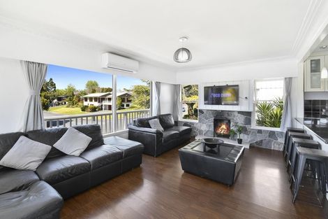 Photo of property in 11 David Avenue, Hillpark, Auckland, 2102
