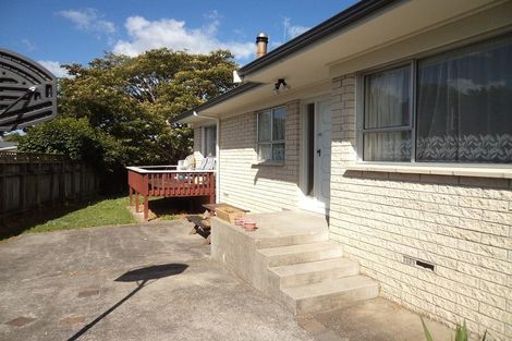 Photo of property in 21 Oakfield Crescent, Pukete, Hamilton, 3200