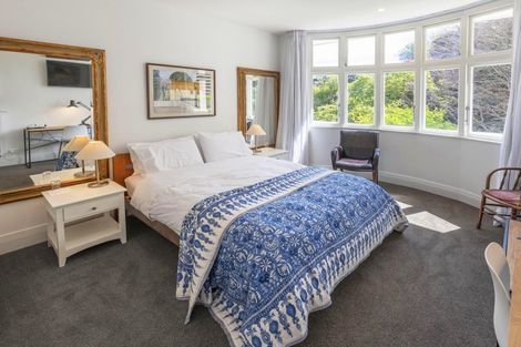 Photo of property in 19 Lower North Terrace, Kelburn, Wellington, 6012