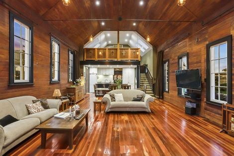 Photo of property in 7 Clarks Lane, Hobsonville, Auckland, 0618