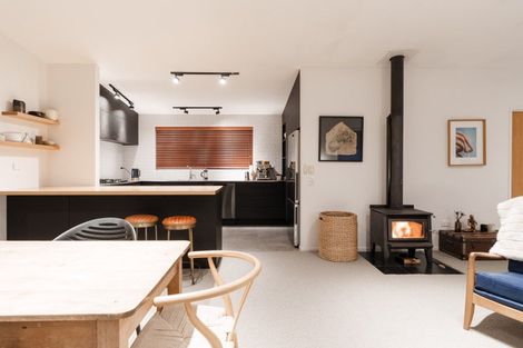 Photo of property in 35 Waikana Street, Broad Bay, Dunedin, 9014