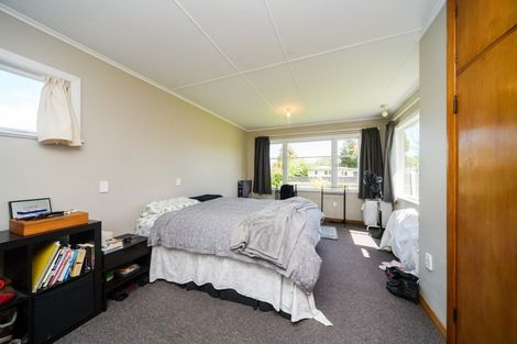 Photo of property in 2 Tern Place, Hokowhitu, Palmerston North, 4410