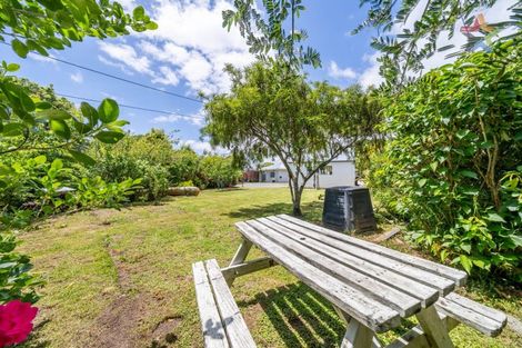 Photo of property in 101 Pomare Road, Tirohanga, Lower Hutt, 5010