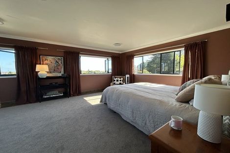 Photo of property in 15 Parkvale Road, Otumoetai, Tauranga, 3110