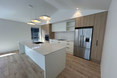 Photo of property in 32 Longview Drive, Lake Hawea, 9382