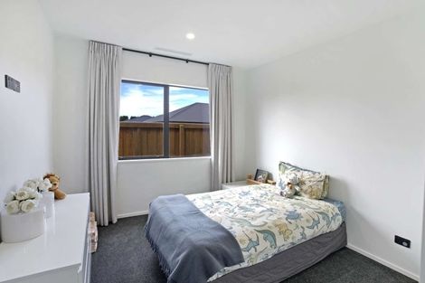 Photo of property in 3 Hunter Lane, Amberley, 7410