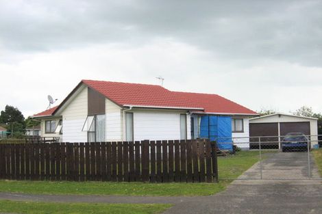 Photo of property in 79 John Walker Drive, Manurewa, Auckland, 2102