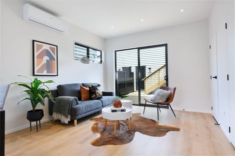 Photo of property in 45 Survila Street, Papakura, 2110