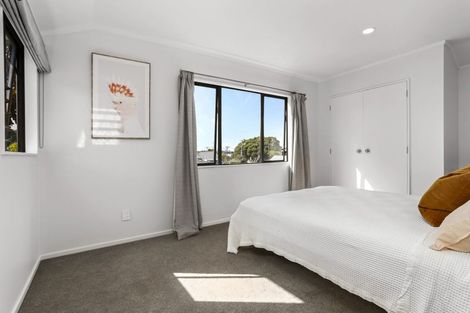 Photo of property in 23a Stafford Road, Northcote Point, Auckland, 0627