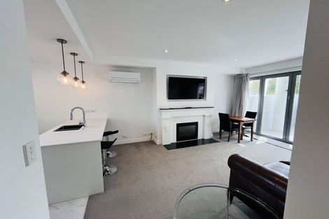 Photo of property in 5/52 Fendalton Road, Fendalton, Christchurch, 8014