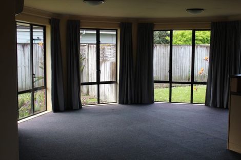 Photo of property in 12 Guildford Place, Rototuna North, Hamilton, 3210