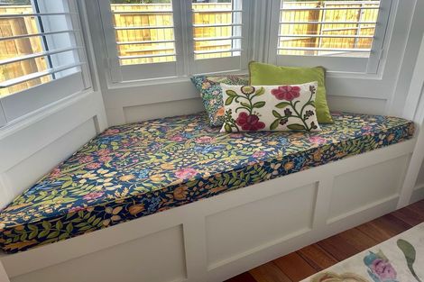 Photo of property in 209 West Street, Greytown, 5712