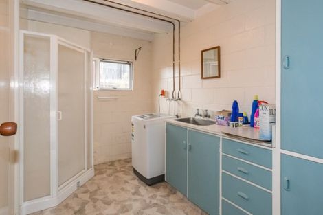 Photo of property in 23 Tauroa Road, Havelock North, 4130