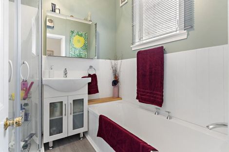 Photo of property in 168 High Street South, Carterton, 5713