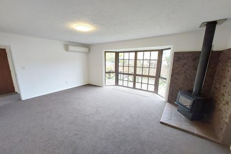 Photo of property in 2/4 Bowling Avenue, Epsom, Auckland, 1023