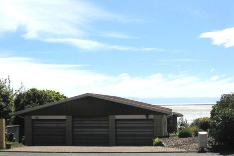 Photo of property in 17 Bay View Road, Atawhai, Nelson, 7010