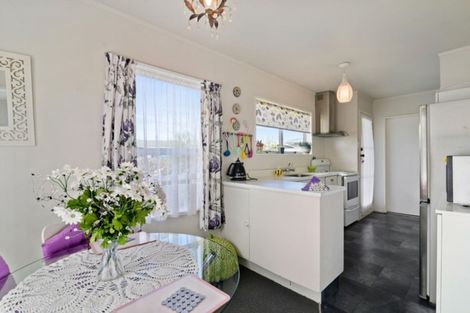 Photo of property in 29 Pohutukawa Drive, Owhata, Rotorua, 3010